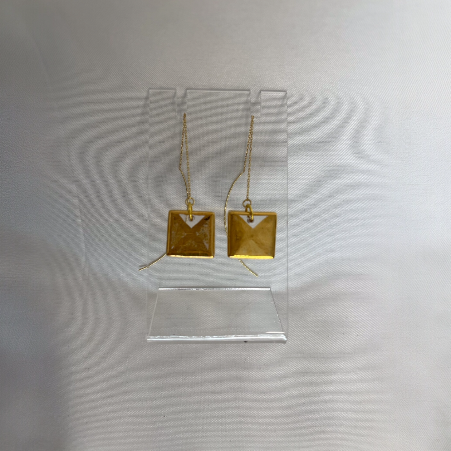 10 Threaded Gold Drop Earrings